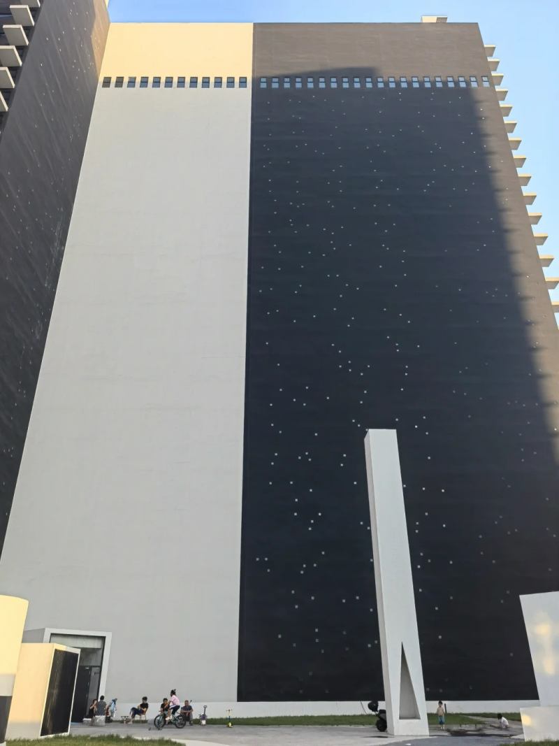 北京最怪建筑之首:莲熙嘉园