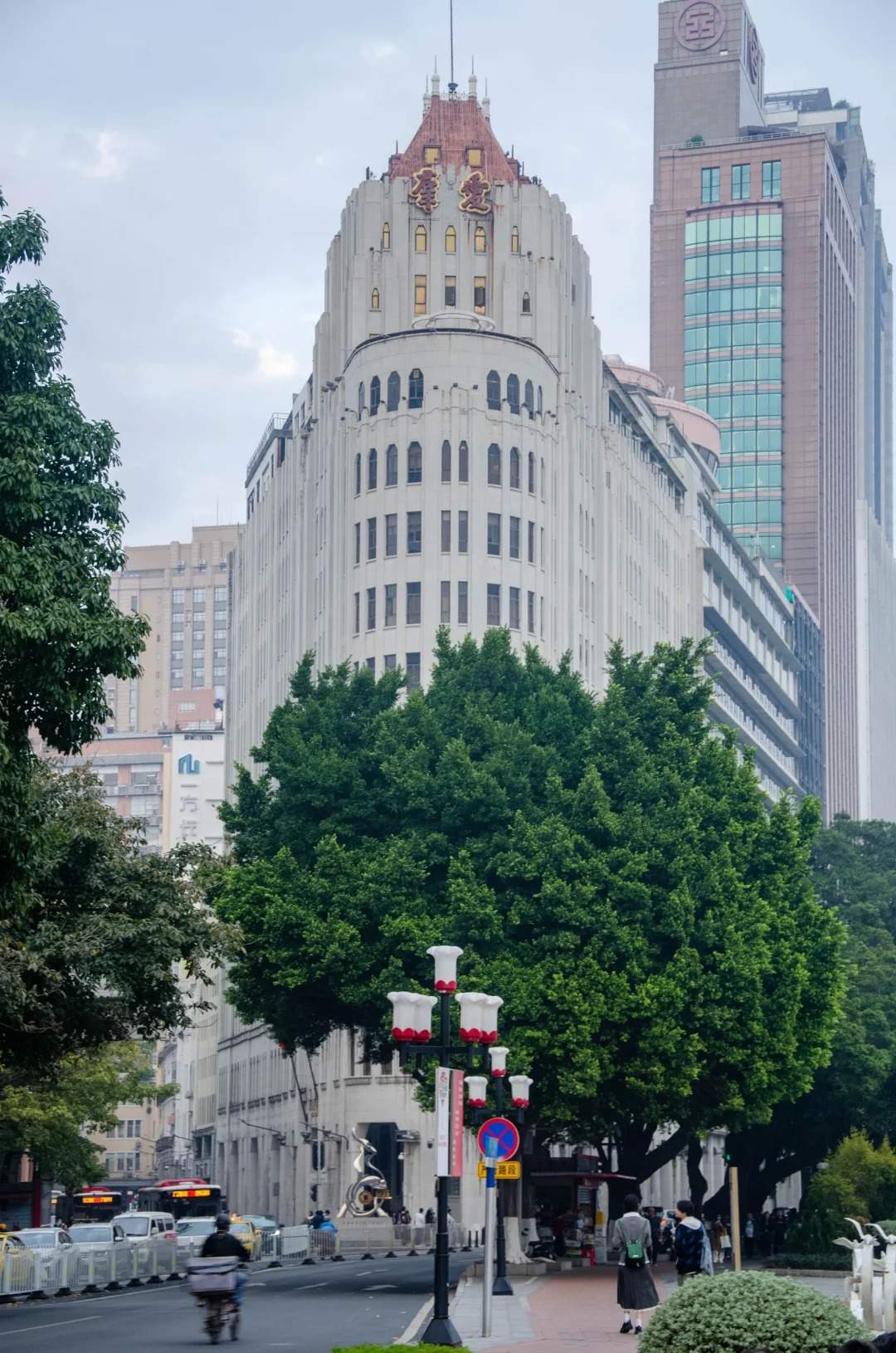 匈牙利简史 ⑪ 匈牙利最强大的君主,拉约什一世大王统治时期