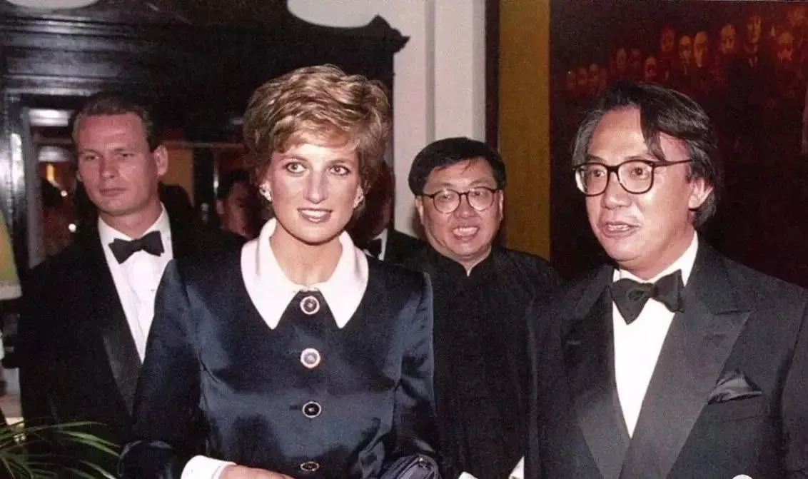 戴妃好友、“上海滩”创始人,这个英国权贵圈里最有影响力的华人走了